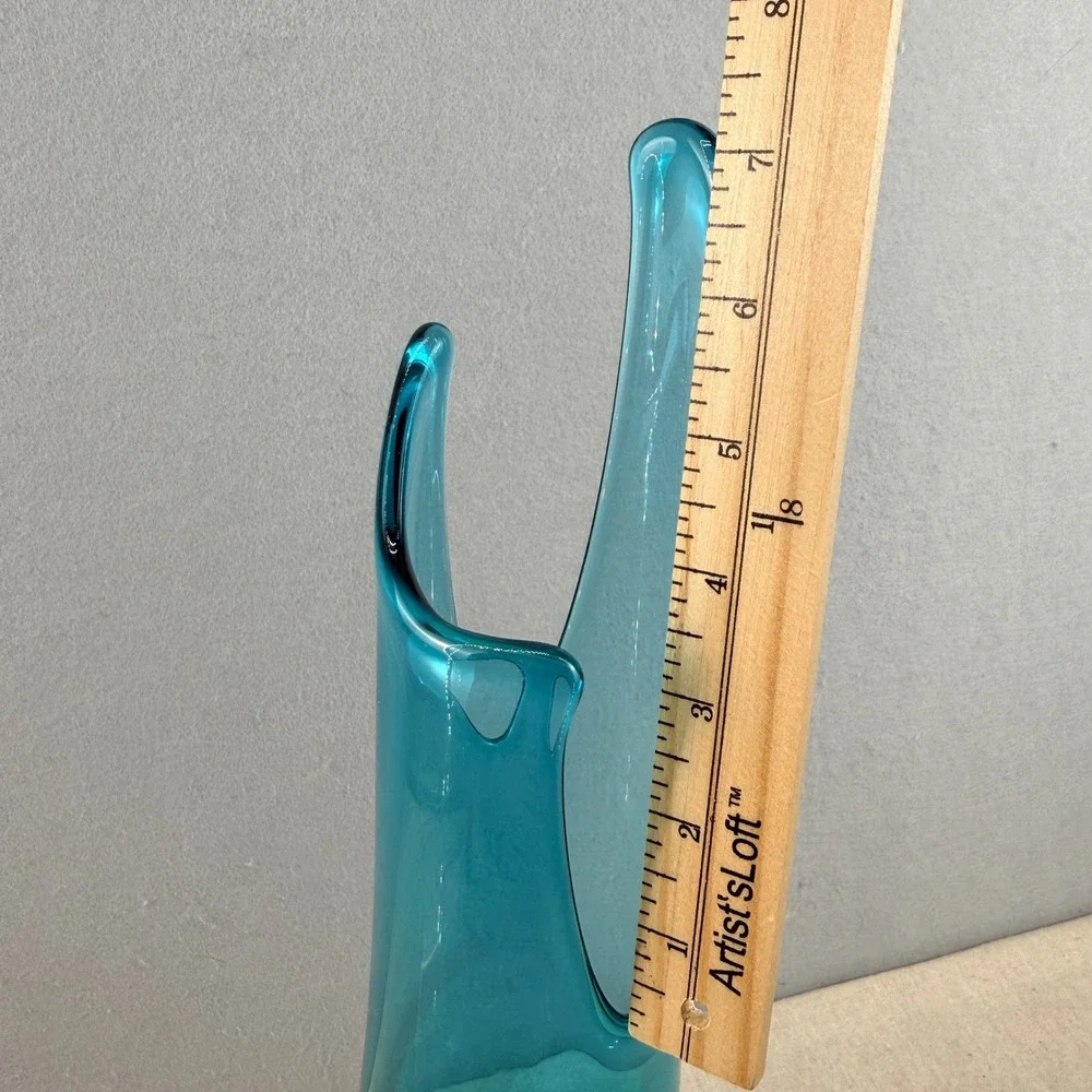 Vintage L.E. Smith Peacock Blue Simplicity Smoothie‎ Swung Vase 19